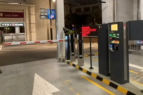  smart ticketless ANPR parking system