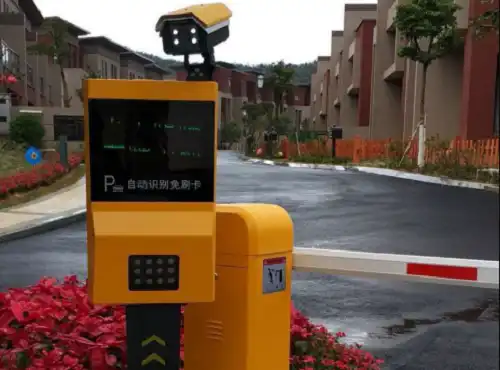 high accuracy LPR parking system