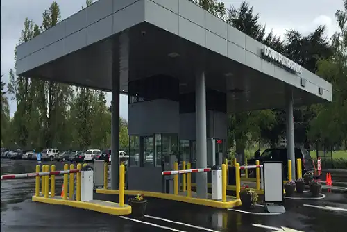 How Traffic Control Barrier Gate Works Efficiently?