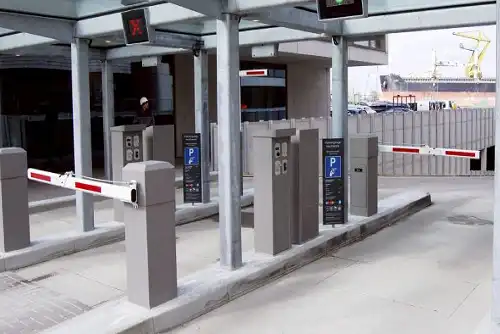 Why Parking Operators Choose Parking Automatic Payment Station Integrated with LPR System
