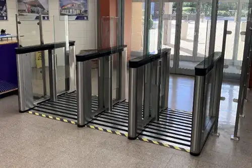 Top Benefits of High-Wing Speed Gate Turnstile Systems